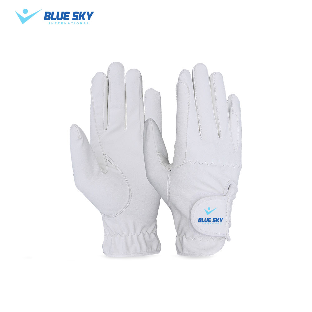 3 Horse Riding Gloves 2001 - Image 1